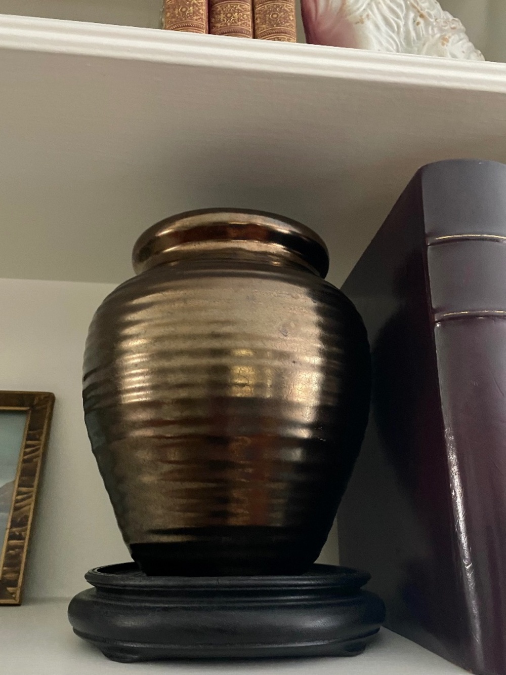 Vintage Bronze Painted Modern Ceramic Vase. Design of circular Lines on Tall Pot